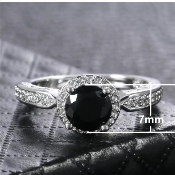 New Women Black Sapphire 925 Jewelry Wedding Ring - Picture 4 of 6